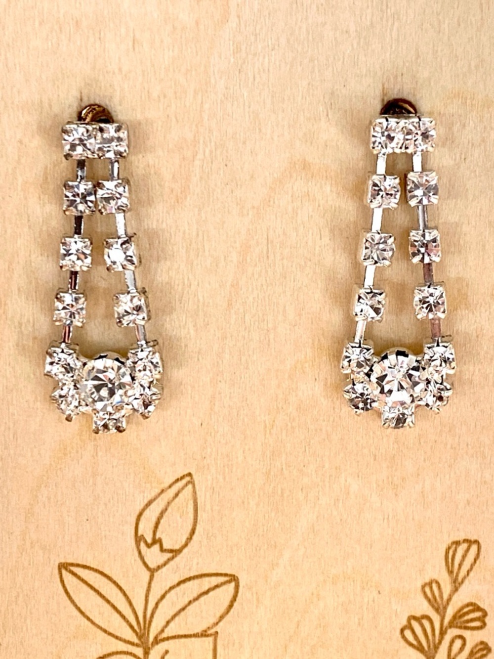 Vintage Silver Clear Crystal Drop Earrings